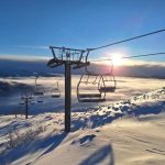 Esquiadores en las estaciones de esquí de León durante un fin de semana con más de 23 kilómetros esquiables