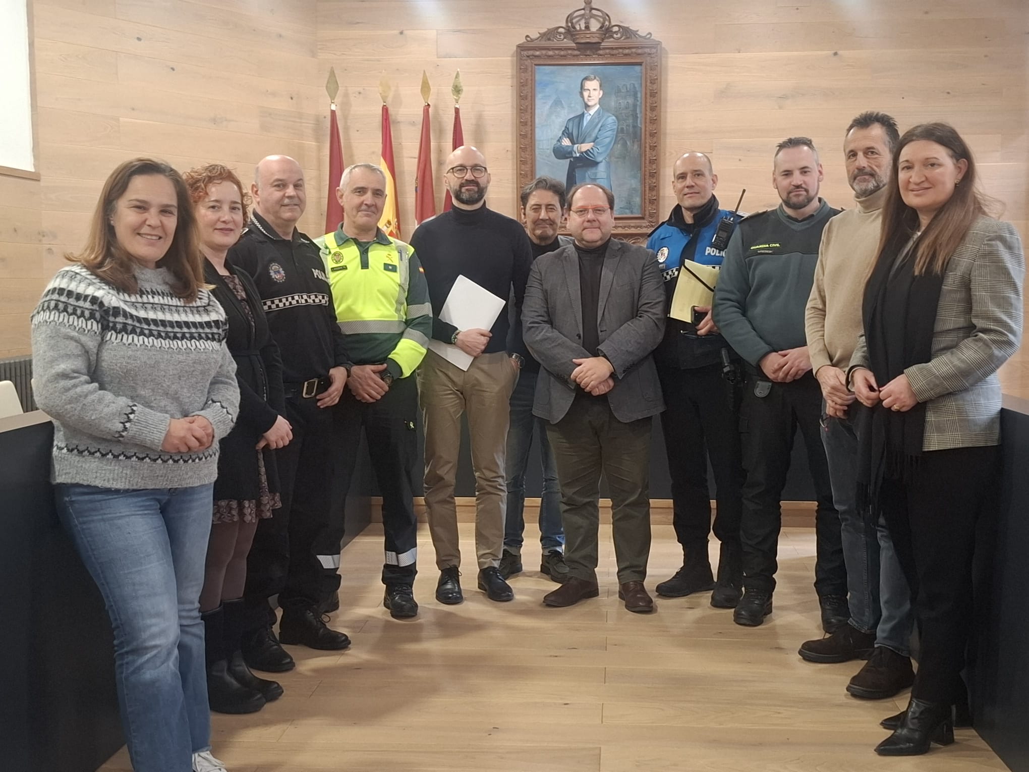 Reunión de coordinación de seguridad para el Carnaval de La Bañeza en la Subdelegación del Gobierno