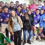Rodrigo Anta celebra su gol con La Bañeza F.C. en La Llanera